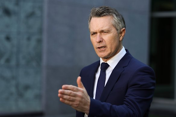 australian-government-slashes-hecs-debts-by-20-starting-november