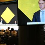 bank-employee-confronts-executives-over-job-loss-to-ai-chatbot
