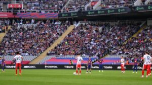 barcelona-players-protest-miami-match-with-delayed-kickoff