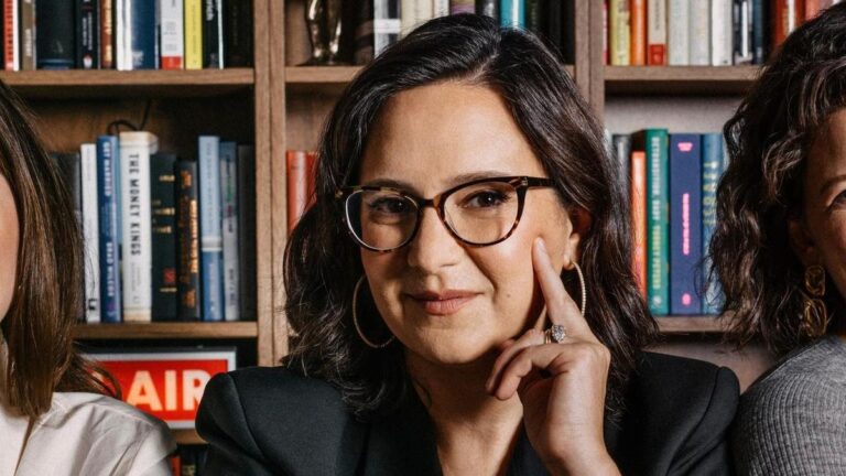 bari-weiss-named-cbs-news-editor-in-chief-in-150m-deal