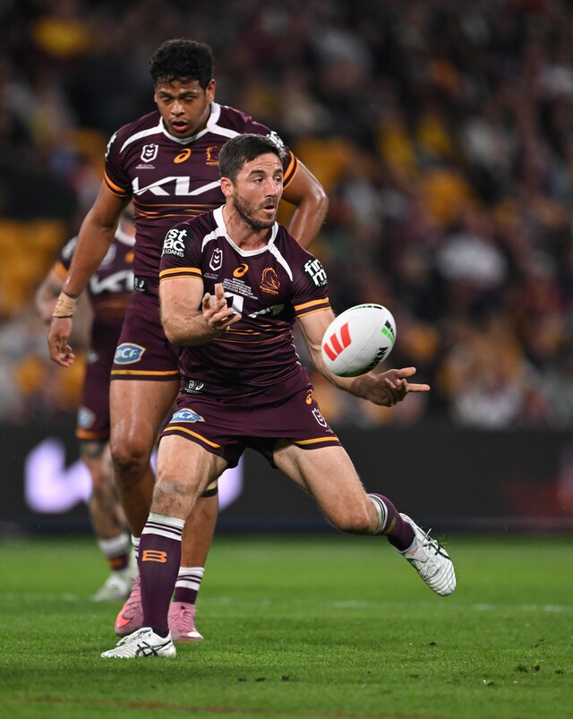 ben-hunt-leads-broncos-into-nrl-grand-final-against-storm