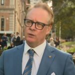 bruce-reynolds-secures-re-election-as-perth-s-lord-mayor