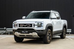 byd-shifts-focus-to-phevs-as-sales-surge-in-australia