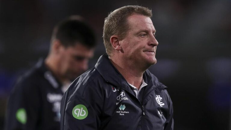 carlton-coach-michael-voss-takes-blame-amid-turbulent-afl-season