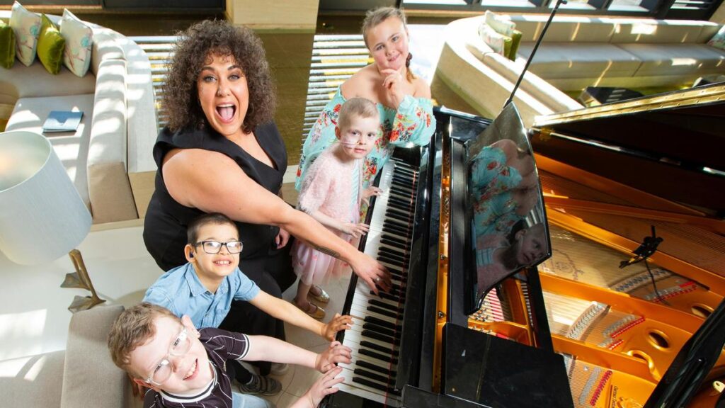 casey-donovan-dazzles-little-telethon-stars-ahead-of-telethon