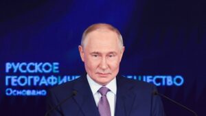 china-and-india-reduce-russian-oil-imports-following-new-sanctions
