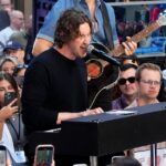 dean-lewis-apologizes-following-accusations-of-inappropriate-behavior