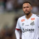 di-mar-a-thrives-in-return-as-neymar-struggles-to-shine