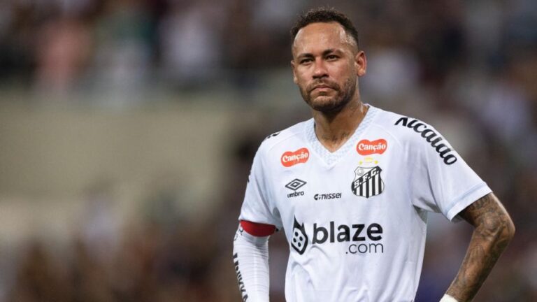 di-mar-a-thrives-in-return-as-neymar-struggles-to-shine