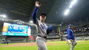 dodgers-surge-ahead-with-yamamoto-s-historic-complete-game