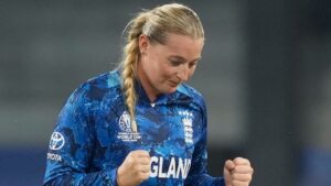 ecclestone-urged-to-shine-as-england-dominates-sri-lanka
