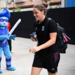 england-faces-south-africa-in-thrilling-women-s-cricket-semi-final