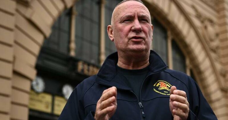 firefighters-demand-resignation-of-awarded-chief-amid-crisis