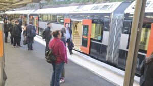 first-mariyung-trains-launch-on-blue-mountains-line-transforming-commute