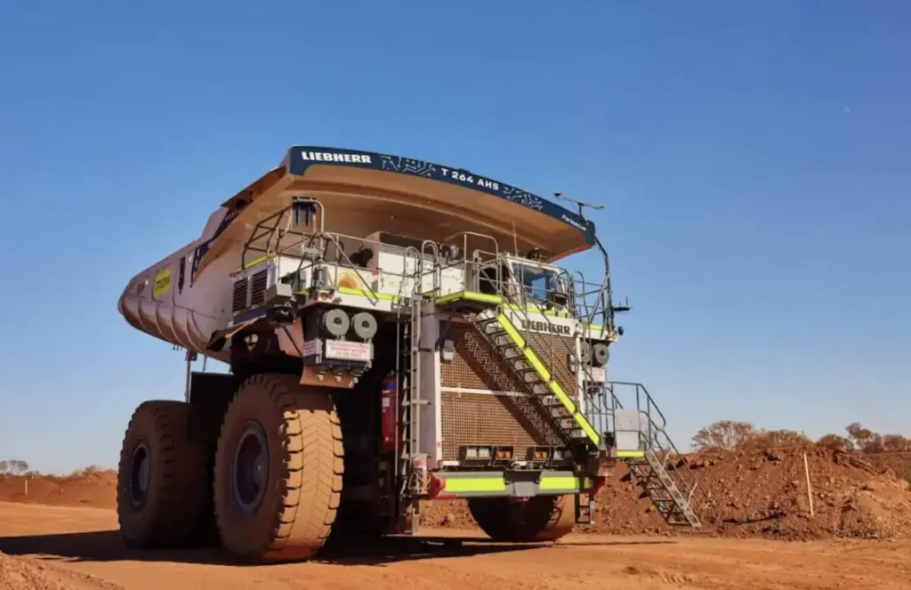 fortescue-cuts-hundreds-of-jobs-as-manufacturing-shifts-to-china