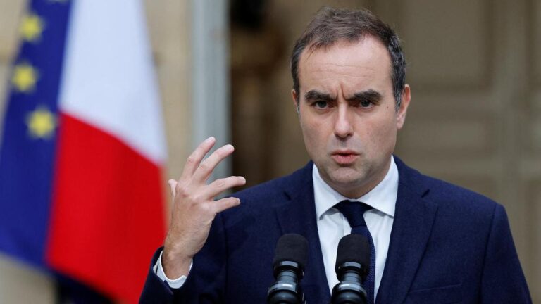 french-pm-lecornu-signals-potential-budget-deal-easing-crisis