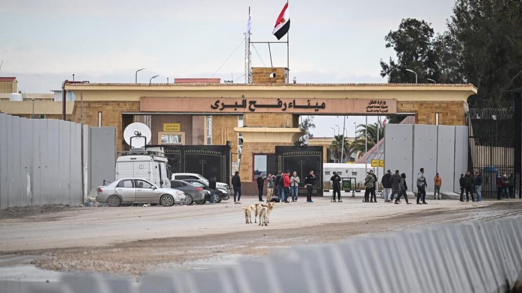 gaza-egypt-rafah-border-closed-as-hamas-delays-hostage-body-transfer
