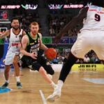 hawks-suffer-devastating-40-point-defeat-to-phoenix-fall-to-1-4