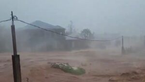 hurricane-melissa-strikes-jamaica-causing-widespread-damage