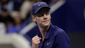 jannik-sinner-dominates-daniel-altmaier-to-advance-in-vienna