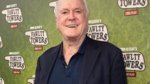 john-cleese-pays-tribute-to-fawlty-towers-star-prunella-scales