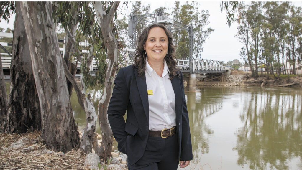 local-real-estate-leader-joins-ray-white-promises-new-growth