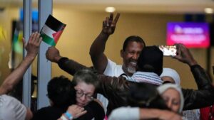 mandela-s-grandson-detained-in-israel-returns-to-south-africa