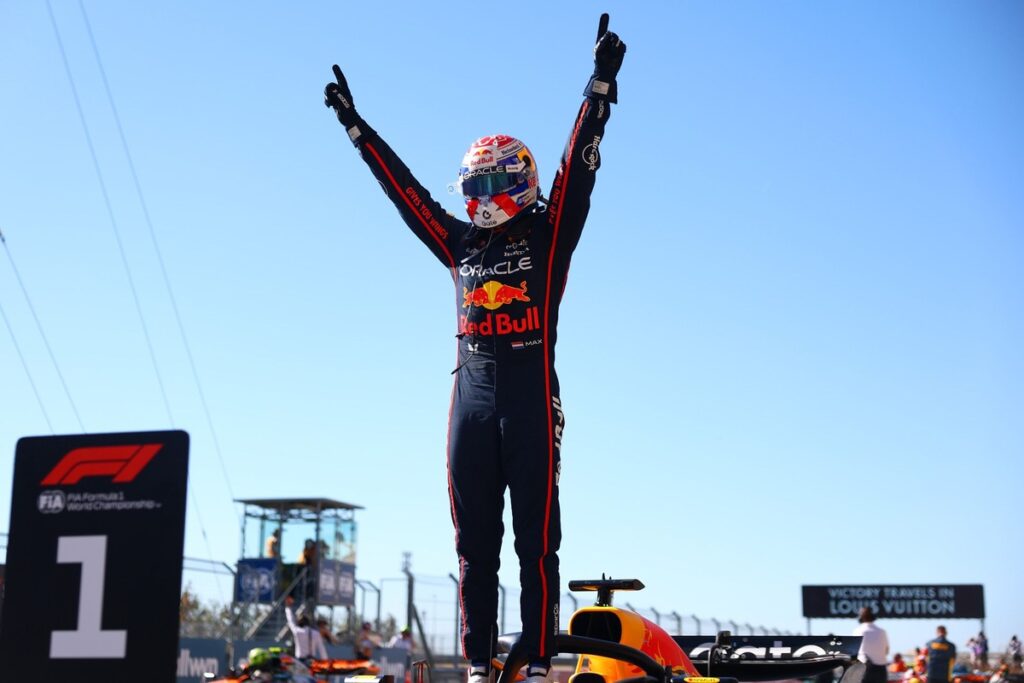 max-verstappen-narrows-championship-gap-to-oscar-piastri-to-40-points