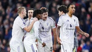 neville-urges-manchester-united-to-build-on-liverpool-victory