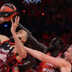 NBL Rd 6 - Perth Wildcats v Illawarra Hawks