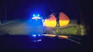 police-chase-runaway-inflatable-pumpkin-in-ohio-caught-
