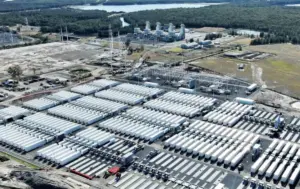 prices-plunge-as-renewables-surge-battery-storage-displaces-gas