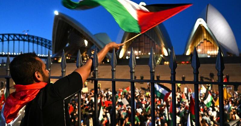 pro-palestinian-rally-at-sydney-opera-house-faces-legal-battle