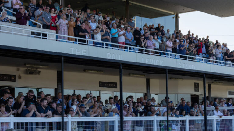 racing-returns-to-wyong-track-ready-for-thrilling-comeback