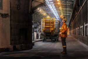 rio-tinto-negotiates-urgently-to-save-australia-s-largest-aluminium-smelter