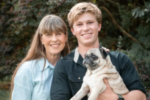 robert-irwin-shares-update-on-dog-stella-s-cancer-surgery