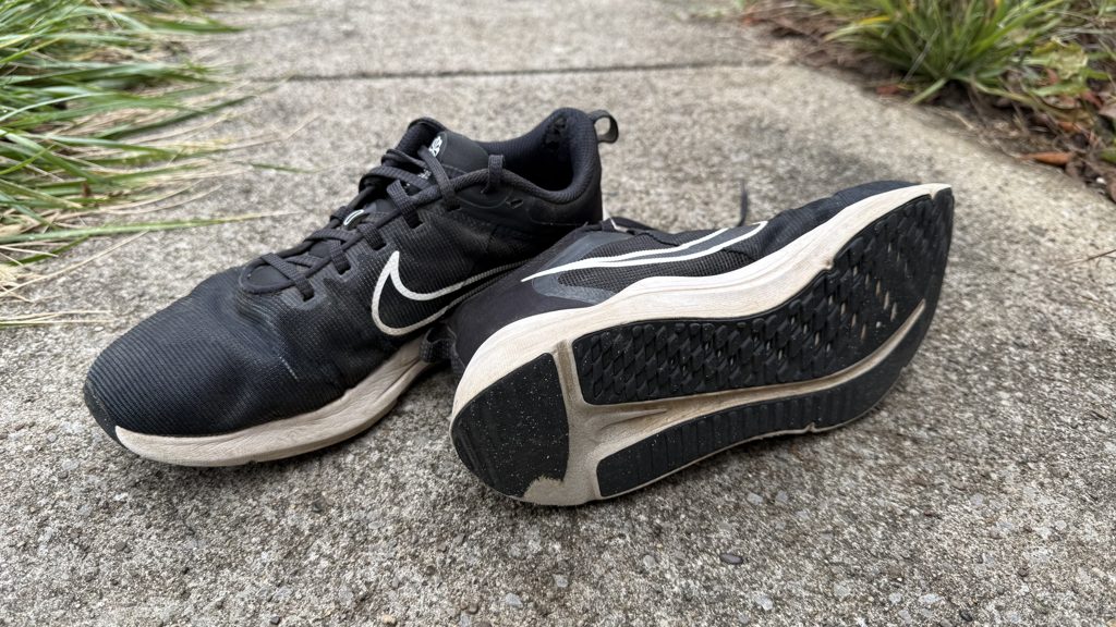runner-logs-over-1-000-miles-on-cheap-shoes-breaks-norms