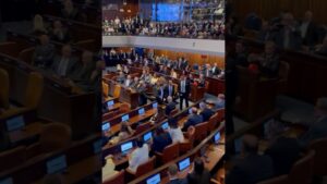 security-intervenes-as-trump-delivers-address-to-knesset