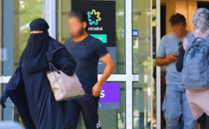 sir-charles-mackerras-musical-legacy-celebrated-15-years-later