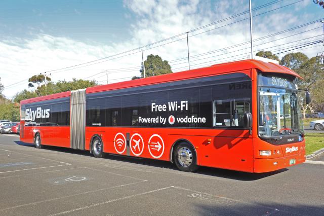 skybus-offers-free-rides-for-veterans-this-remembrance-day