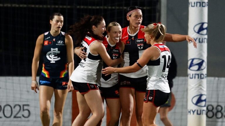 st-kilda-secures-sixth-win-but-injuries-plague-team