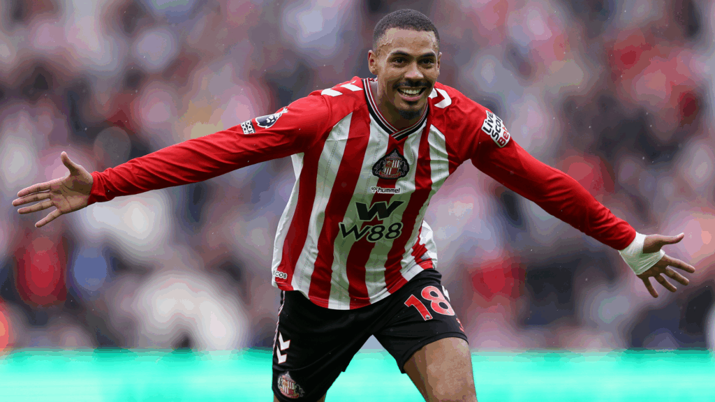 sunderland-hosts-wolves-in-crucial-premier-league-clash