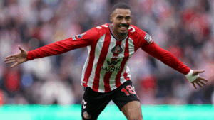sunderland-hosts-wolves-in-crucial-premier-league-clash