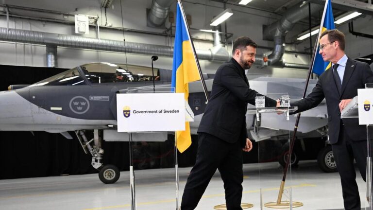 sweden-agrees-to-supply-up-to-150-gripen-jets-to-ukraine