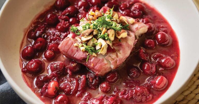 thanksgiving-2025-transform-your-feast-with-seafood-delights