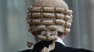 top-judge-urges-human-decision-making-as-ai-enters-justice-system