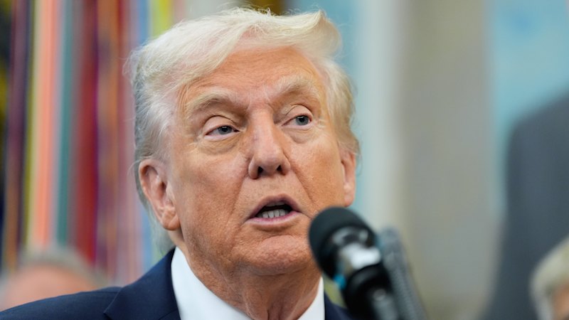trump-issues-urgent-sunday-deadline-for-hamas-to-accept-gaza-plan