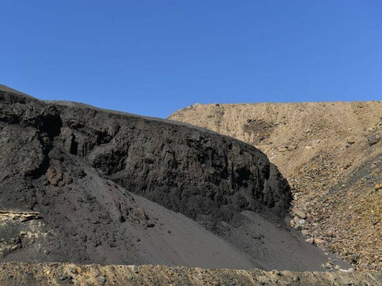 two-dead-one-hospitalized-in-urgent-cobar-mine-explosion