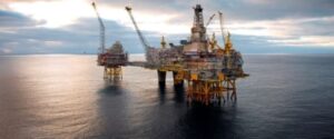 uk-and-norway-diverge-on-north-sea-oil-policies-as-production-shifts