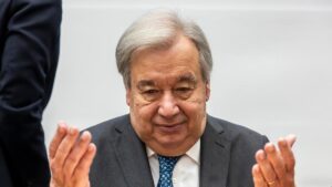 un-chief-warns-global-warming-threatens-planet-urges-action